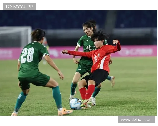 赛后分析：北京足球队与深圳足球队的战术配合与表现评估